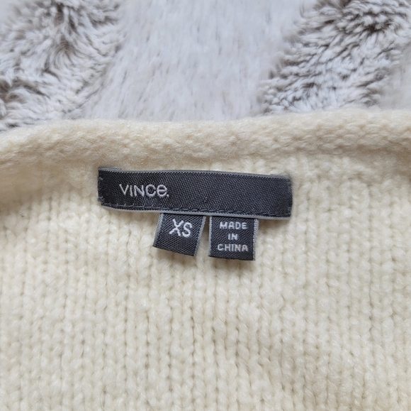 Vince Cream Gray Wool Blend Colorblock Dropped Shoulder Wide Neck Sweater XS - Picture 7 of 10